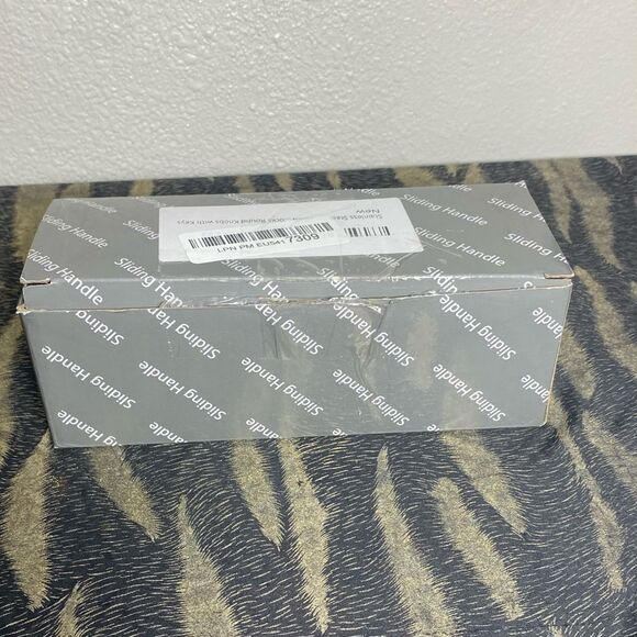 SLIDING DOOR HANDLE  - Picture 4 of 4